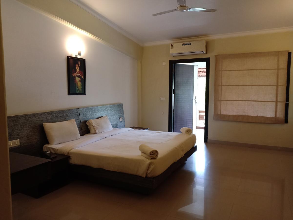 Mystica Resort Лонавла Екстер'єр фото